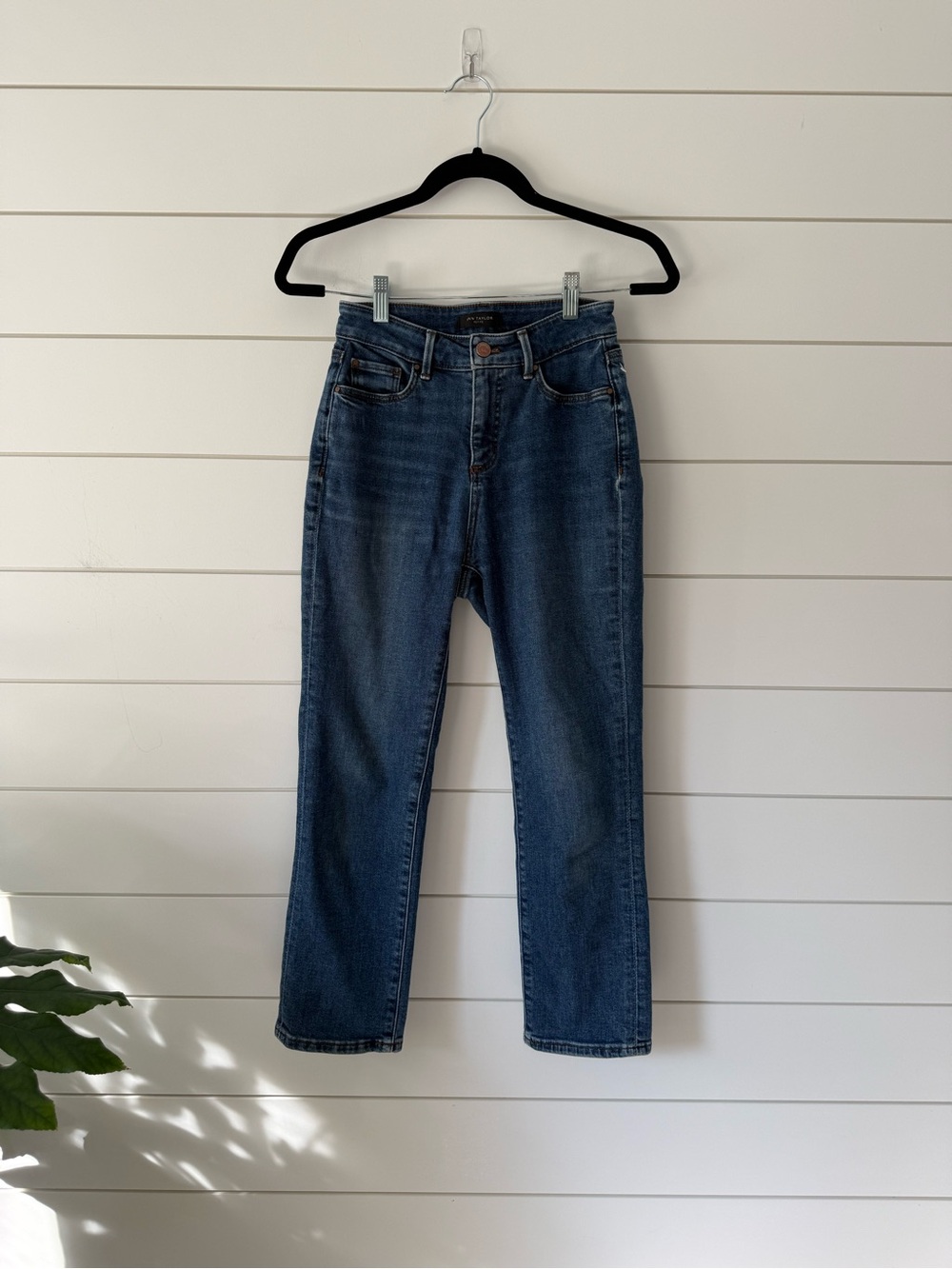 Ann Taylor High Rise Straight Curvy Fit Jeans - Dark Blue - OOP